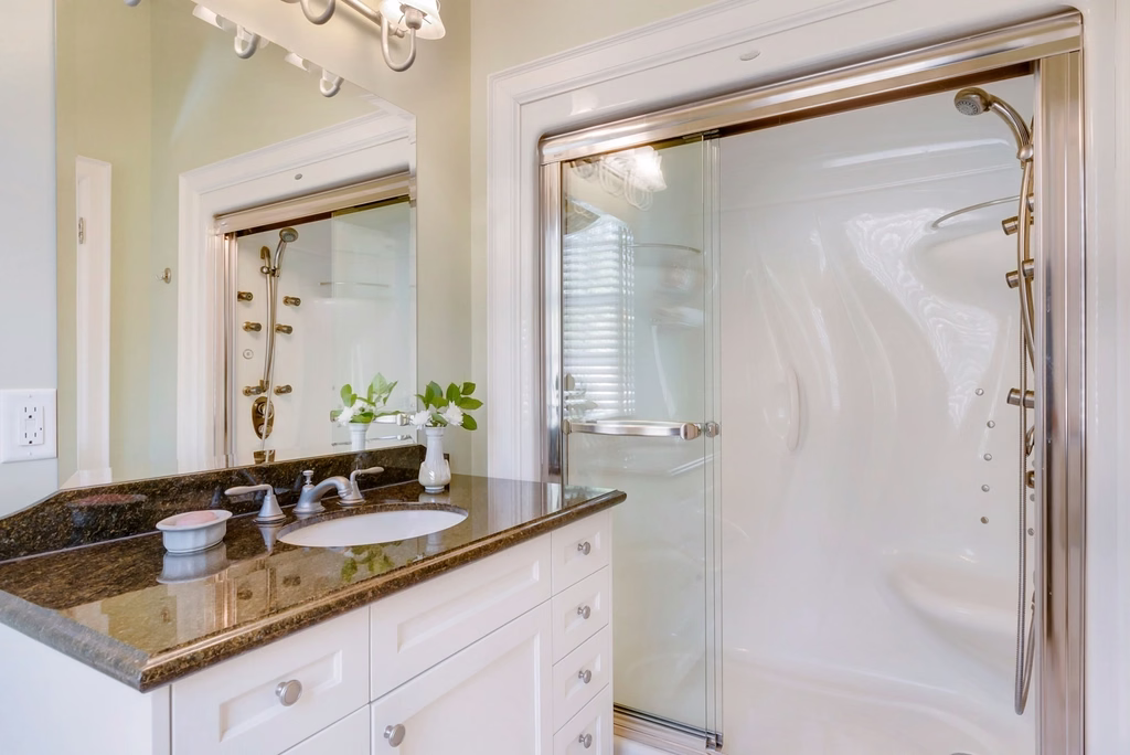 SeriArch Studio — bathroom